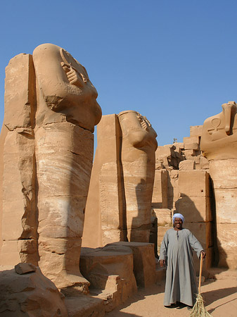 Foto Statuen - Luxor