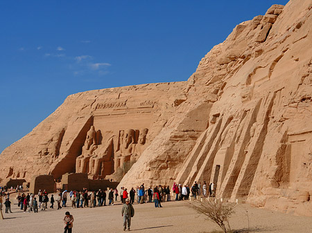 Tempel mit Himmel