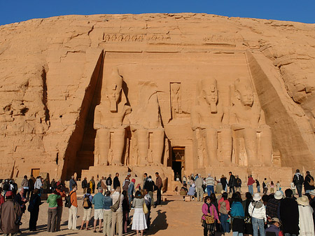 Foto Tempel mit Himmel