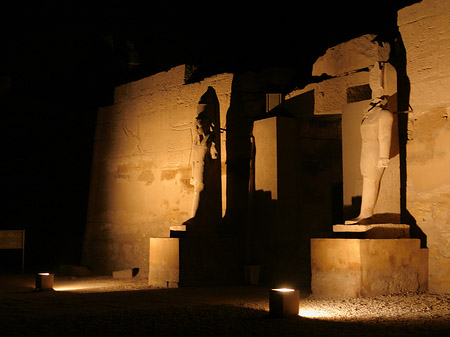 Fotos Karnak Tempel bei Nacht | 