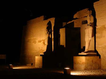 Foto Karnak Tempel bei Nacht - 