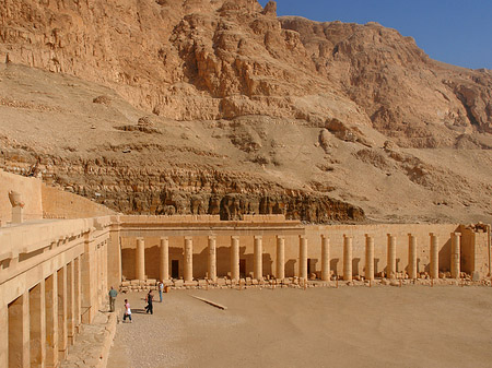 Foto Eingang zu Tempel der Hatschepsut - Luxor